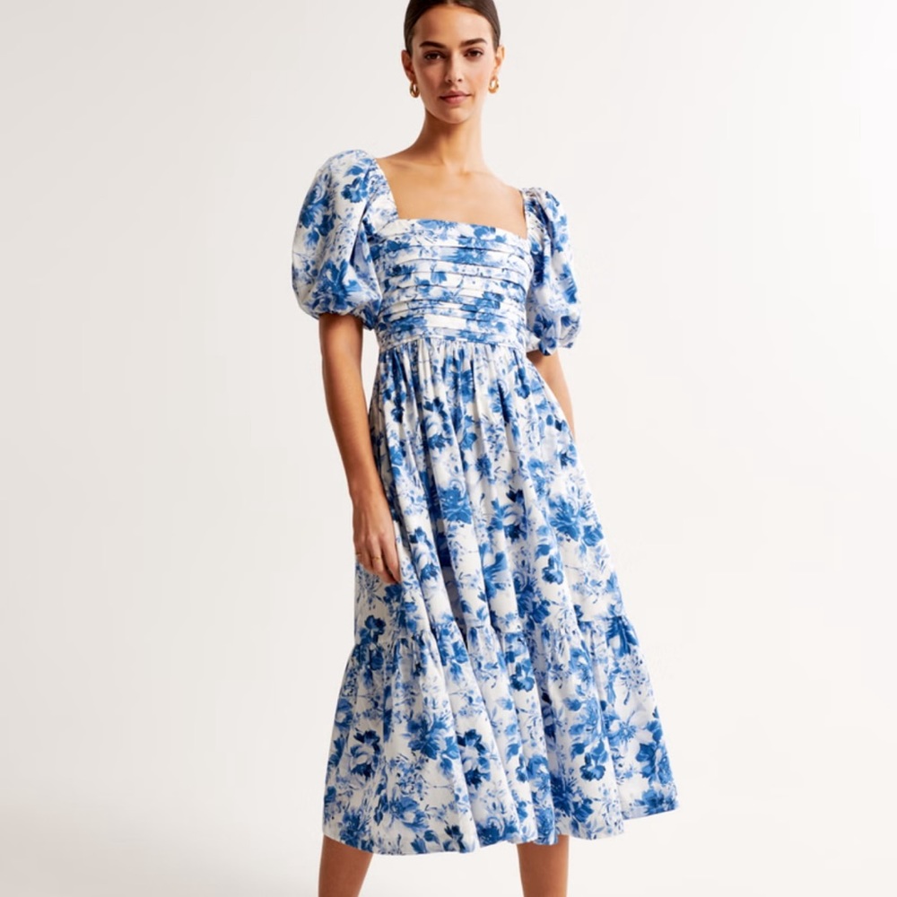 NWT Abercrombie and Fitch Smocked Bodice Poplin Midi Dress size Medium Tall